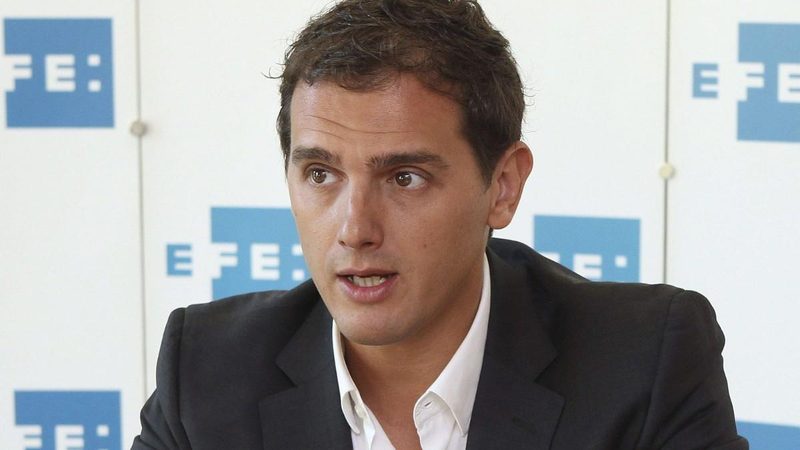 Albert Rivera critica la política fiscal española: «Somos el país con más impuestos sobre la vivienda»