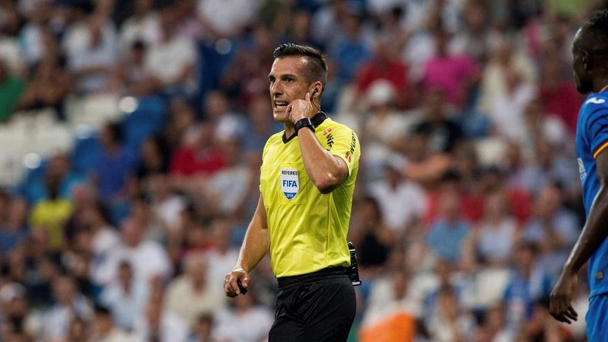 Xavier Estrada Fernández analiza la 'Ley Wenger' y advierte sobre posibles polémicas en el fuera de juego