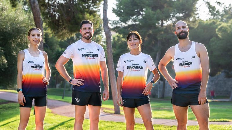 Nueva camiseta oficial del Maratón Valencia 2025 refleja el 'Marathon Paradise' con diseño inspirado en la luz