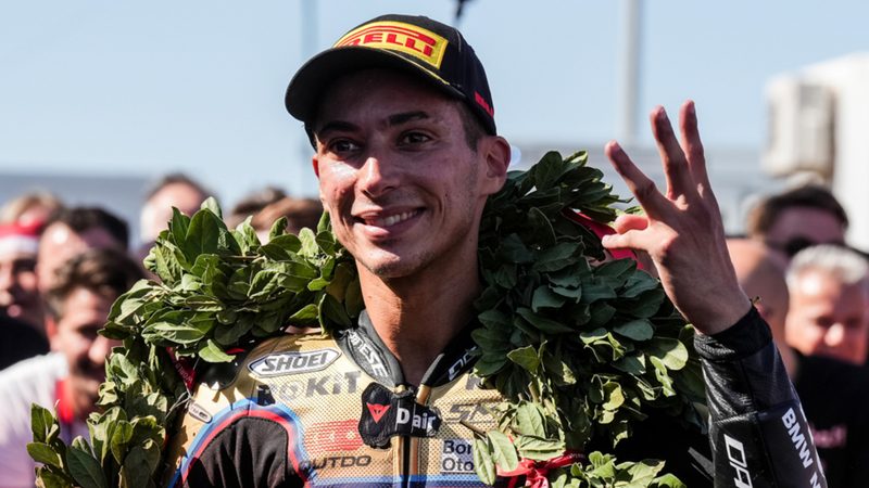 Toprak Razgatlioglu se corona tricampeón mundial de Superbike tras polémica en Jerez