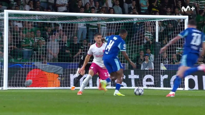 El Sporting remonta tras la expulsión de Emerson y derrota al Marsella