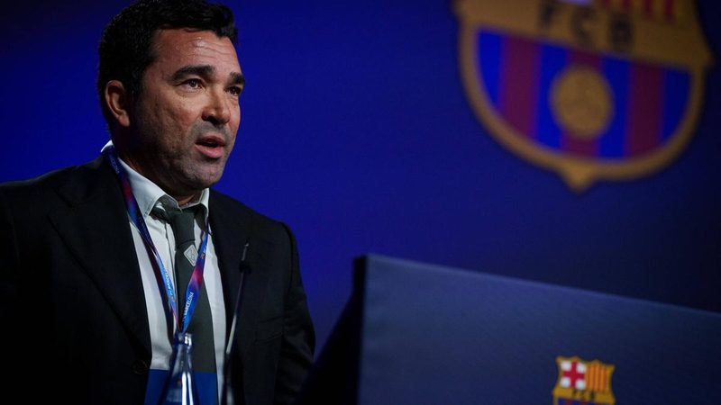 Deco asegura un Barça competitivo con contratos largos y fichajes estratégicos