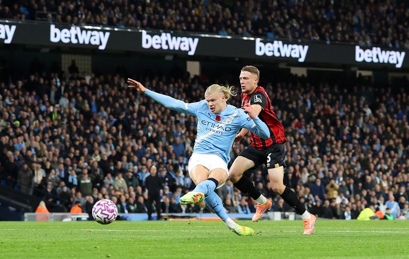 Haaland trascina il Manchester City al secondo posto, Cherki sorprende con assist