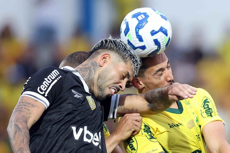 Barboza critica desempenho do Botafogo em empate sem gols contra o Mirassol