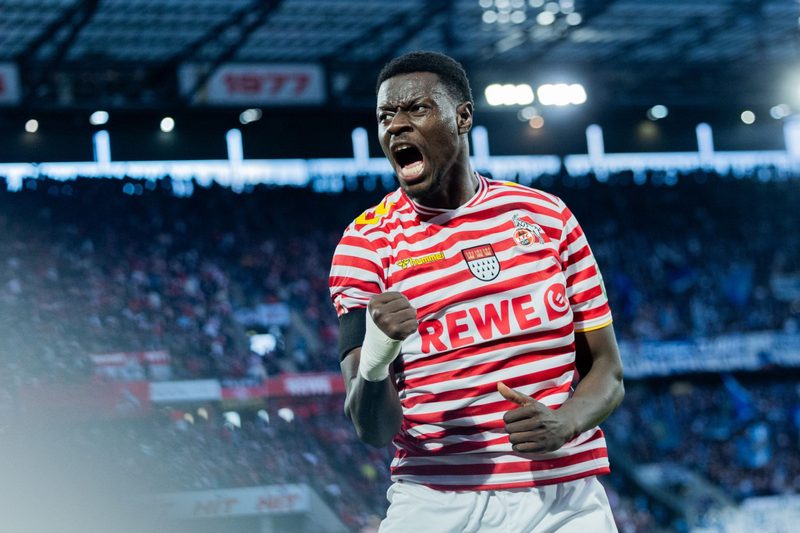 Köln feierte den Aufstiegssieg gegen Hamburg trotz VAR-Kontroversen