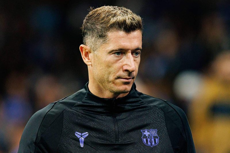 FC Bayern weist Schulden-Gerüchte um Lewandowski-Transfer entschieden zurück