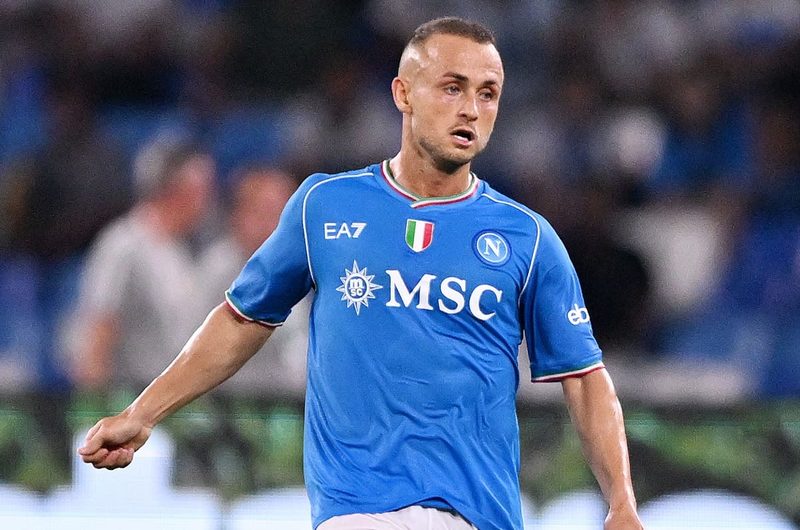 Conte studia le mosse per Napoli-Eintracht: Lobotka rientra, Spinazzola out