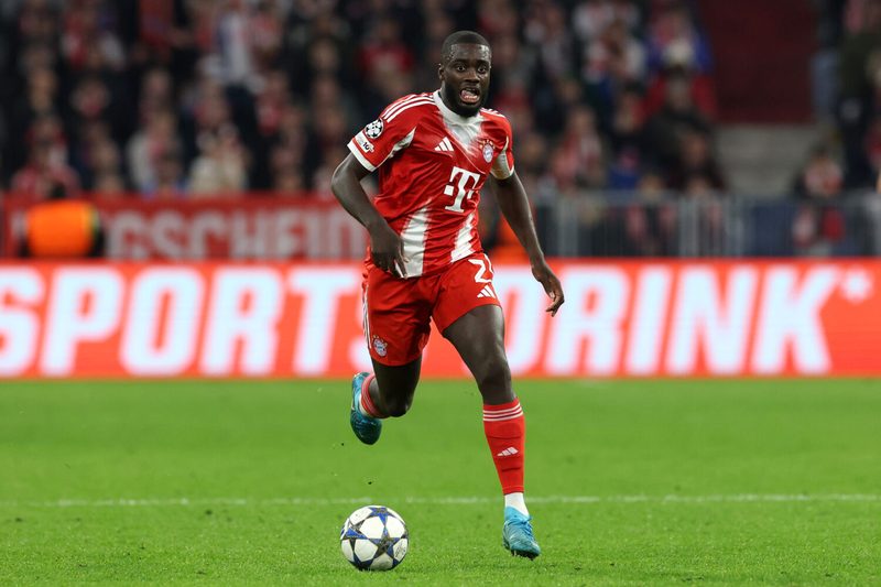 Bayern München bleibt hungrig: Hainer empfiehlt Upamecano Vertragsverlängerung