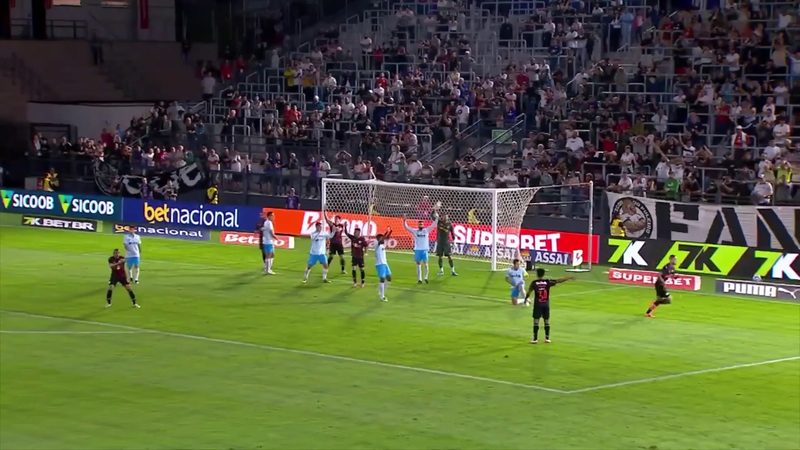 VAR Analysis: Controversial Penalty for Red Bull Bragantino Against Grêmio