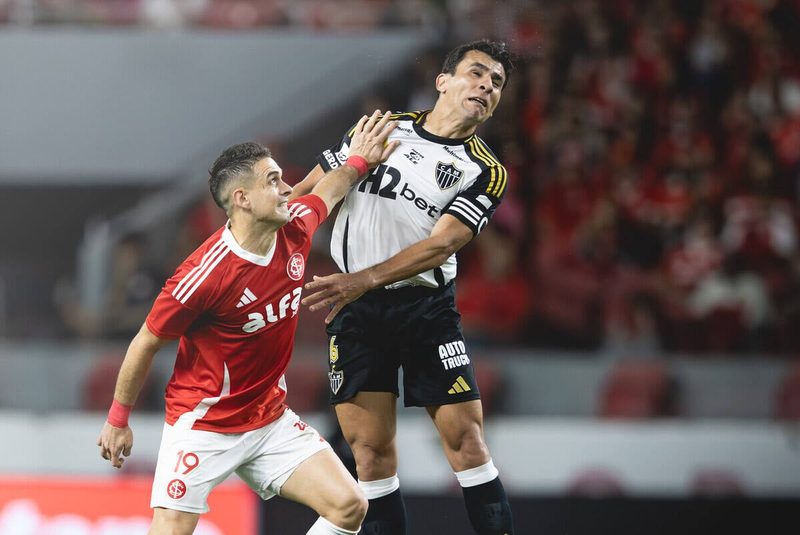 Internacional não aproveita vantagem e empata sem gols com Atlético Mineiro no Beira-Rio