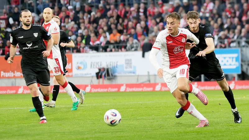 Jokertor von Marek Janssen sichert Essener Heimsieg gegen Schweinfurt
