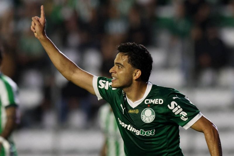 Palmeiras retoma a liderança do Brasileirão com vitória sobre o Juventude