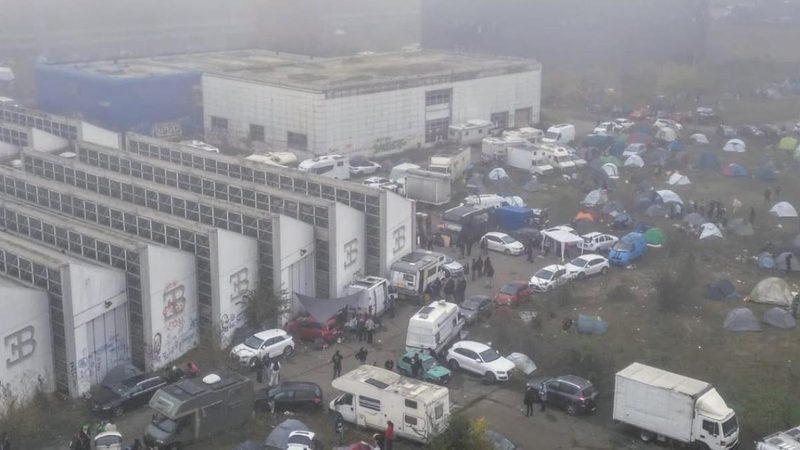 Petizione per salvare la Fabbrica Blu dopo il devastante rave party