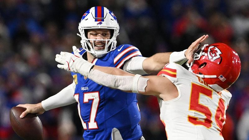 Buffalo trionfa su Kansas City e si avvicina al Super Bowl, crisi per Indianapolis e Green Bay