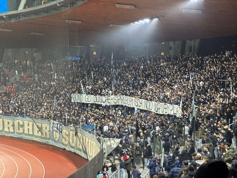 Fans des FC Zürich fordern Malenovics Rücktritt nach der fünften Niederlage in Folge