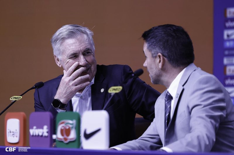 Ancelotti discute Vini Jr, Neymar e a quase definição da Seleção para a Copa