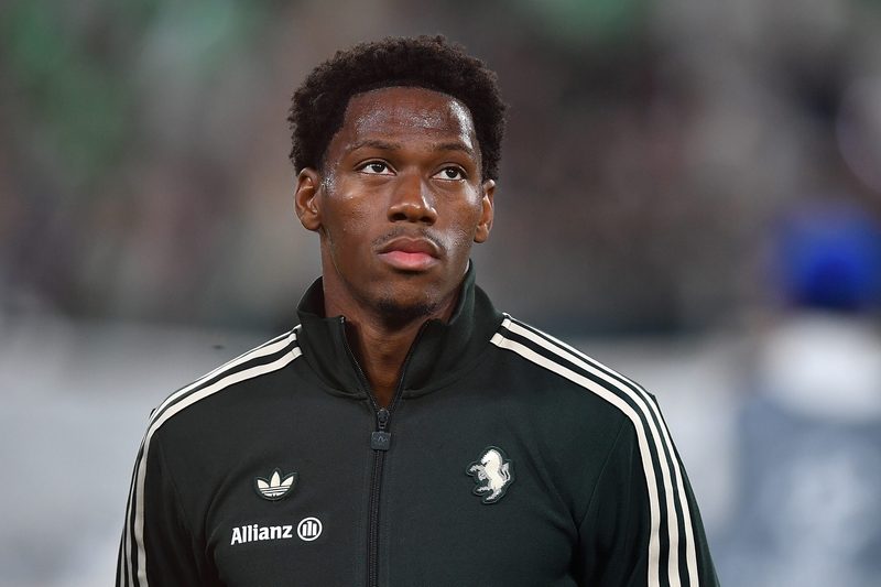 Jonathan David potrebbe lasciare la Juventus già a gennaio: Tottenham e Bayern interessati