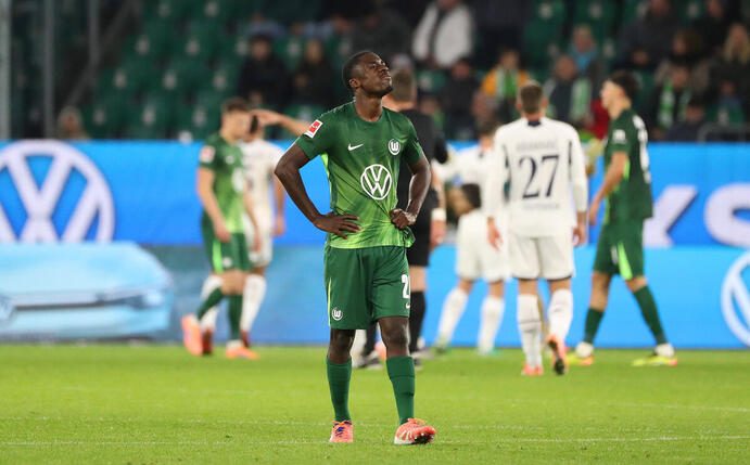 VfL Wolfsburg kämpft weiter mit desaströsen Zahlen und Trainerkrise