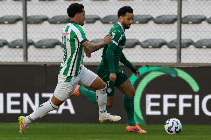 Felipe Anderson exalta gol e força do elenco após vitória do Palmeiras sobre o Juventude