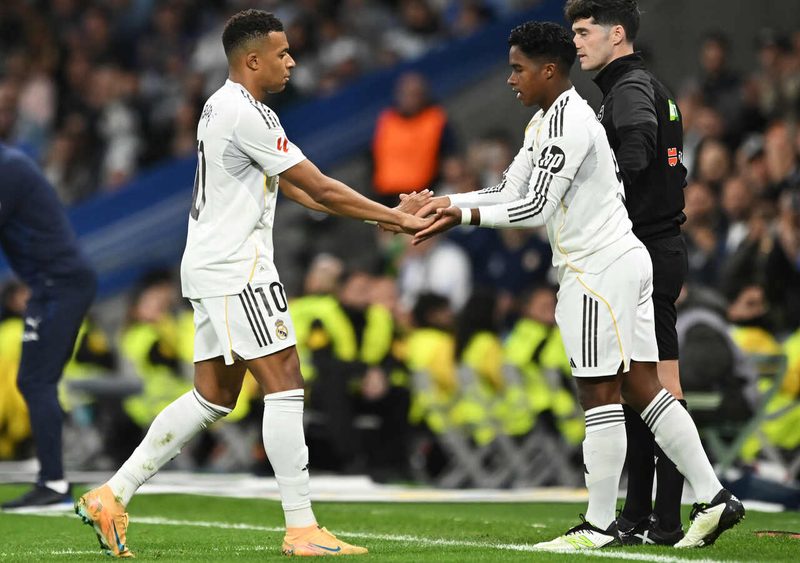 Lyon avança em negociações por Endrick enquanto ingleses desistem do atacante