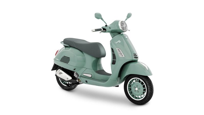 Vespa celebra 80 anni con l'edizione speciale 80th di Primavera e Gts