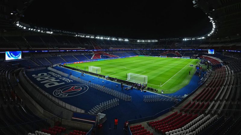 Ärger um Polizeimaßnahmen gegen Bayern-Fans vor Champions-League-Spiel in Paris