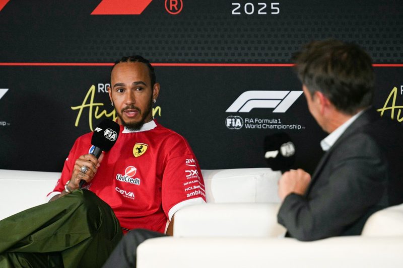 Hamilton critica rumores sobre Horner e reforça foco da Ferrari no GP dos EUA
