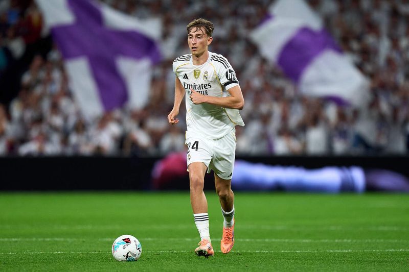 Huijsen defende Vini Jr e critica exageros da imprensa antes do duelo com Liverpool