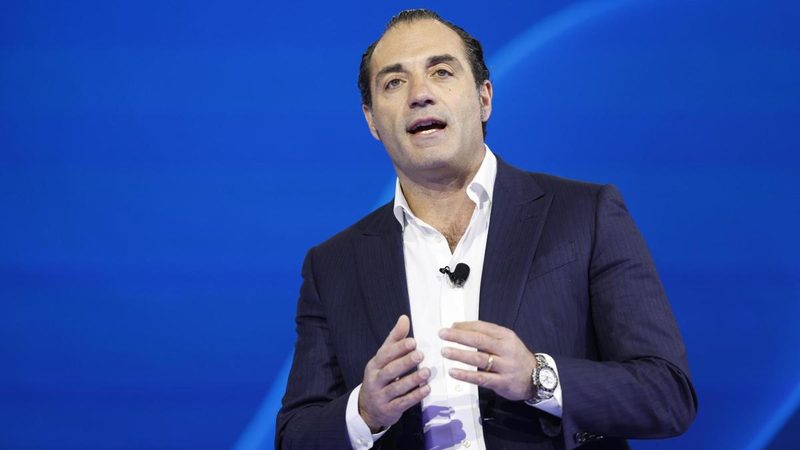Filosa di Stellantis avverte: investimenti in Europa a rischio senza cambi di regole
