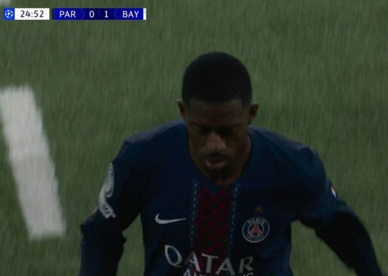 Dembélé se lesiona novamente e deixa campo em PSG x Bayern de Munique