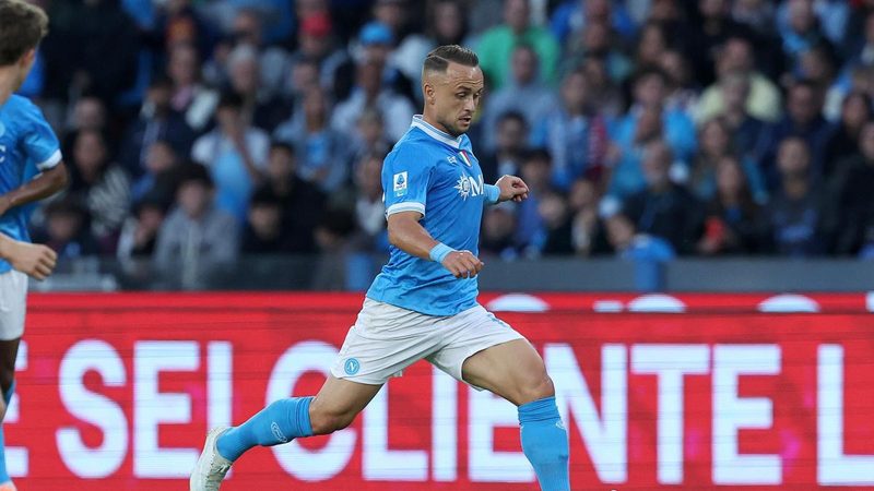 Napoli ed Eintracht Francoforte si sfidano: Lobotka in campo dal 1'