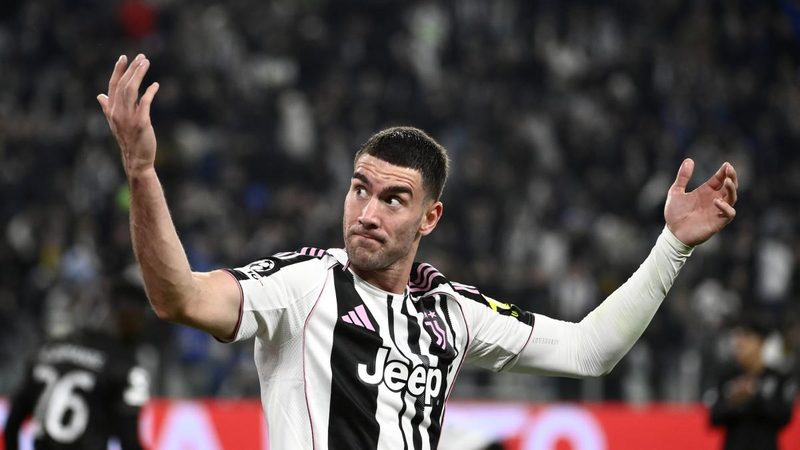 Chiellini apre al rinnovo di Vlahovic: "Porta aperta da entrambe le parti"