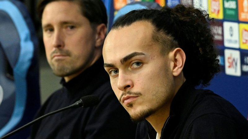 Arthur Theate äußert sich zur De Bruyne-Verletzung: "Bisschen blöd für mich"