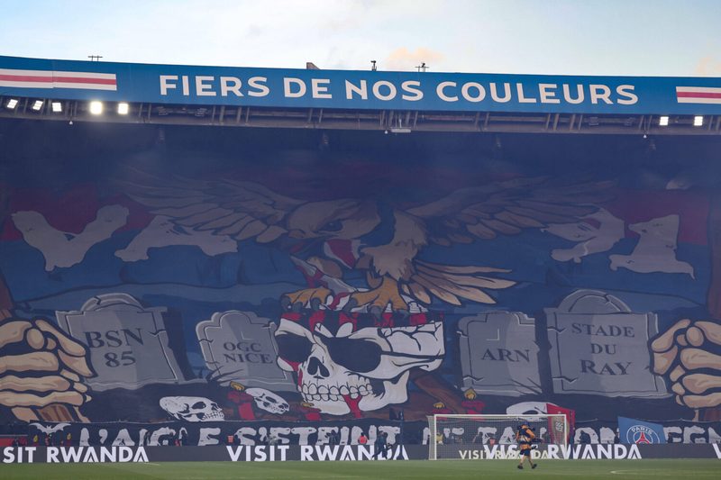 FC Bayern kritisiert Polizeimaßnahmen vor dem Champions-League-Spiel gegen PSG