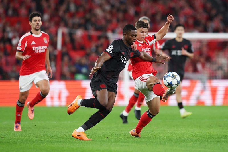 Bayer Leverkusen conquista primeira vitória na Champions ao bater o Benfica