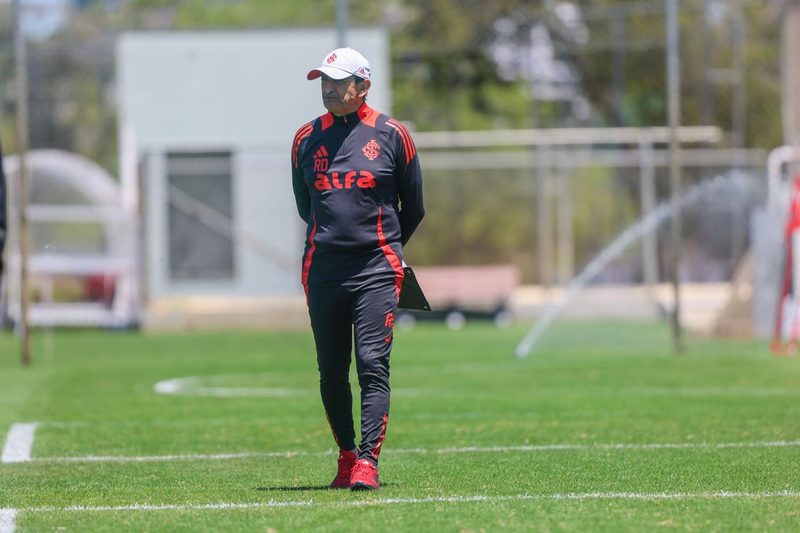 Internacional busca reverter situação em 'final' contra o Vitória no Barradão