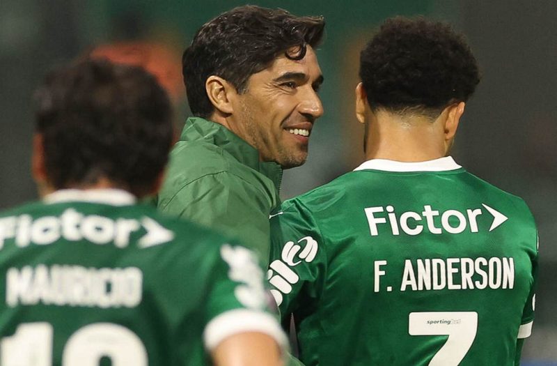 Abel Ferreira decide futuro no Palmeiras após final da Libertadores