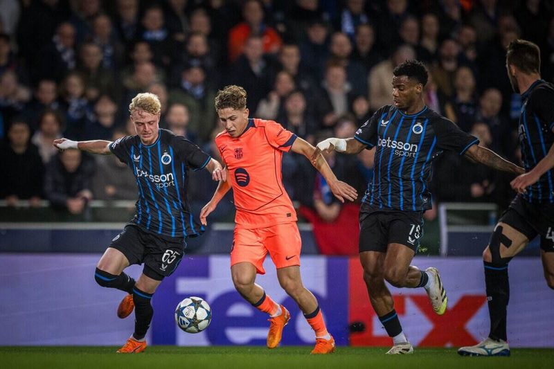 Barcelona e Club Brugge protagonizam empate emocionante na Champions League