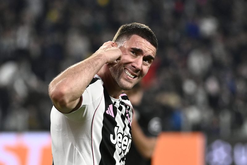 Vlahovic si allena e rassicura la Juventus in vista del derby contro il Torino
