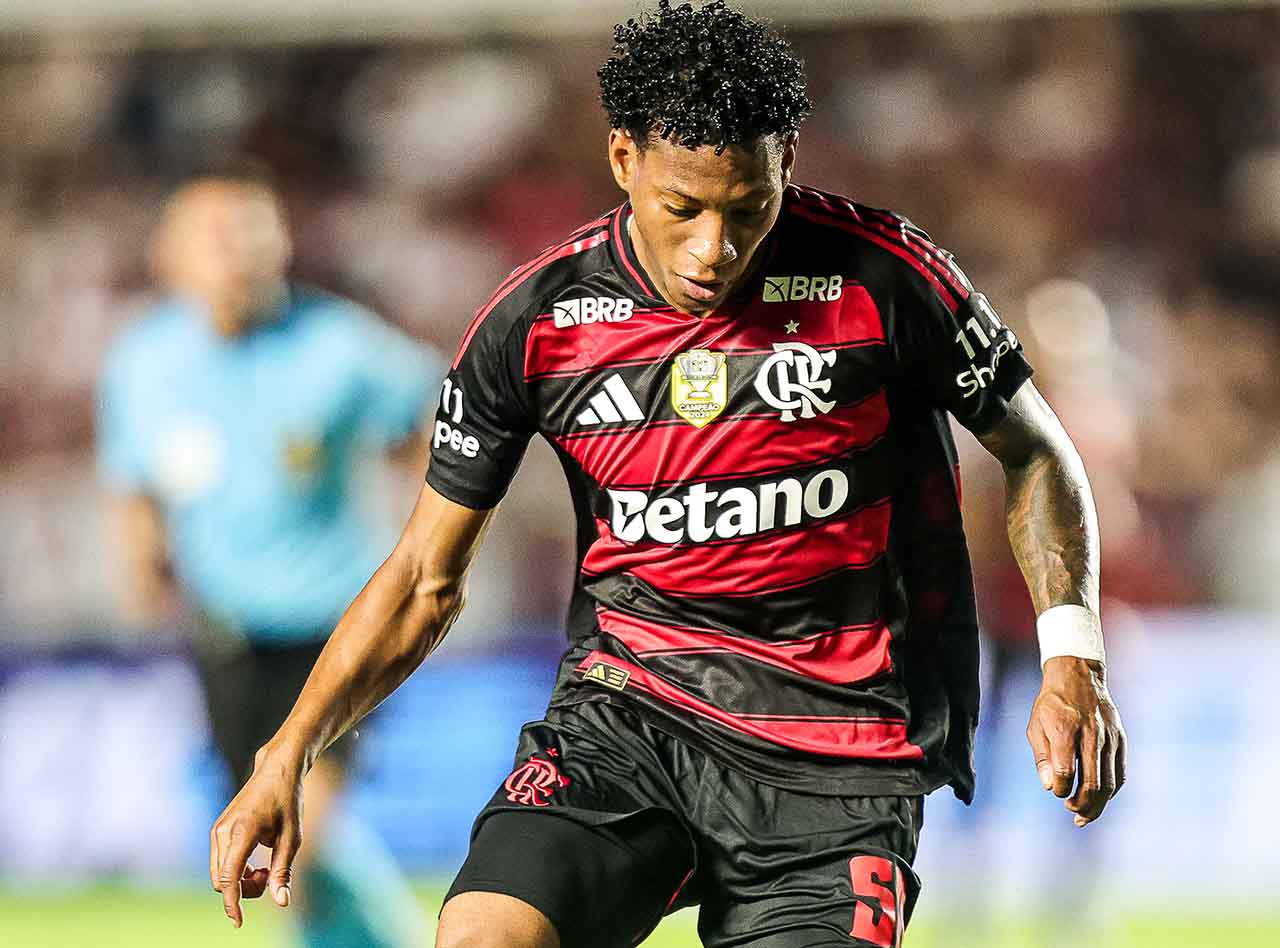 Flamengo enfrenta novo desafio com expulsões e empata contra São Paulo
