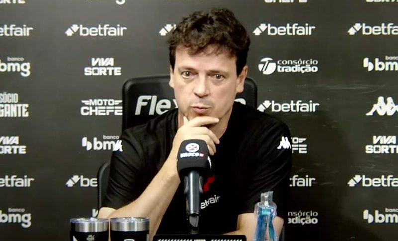 Diniz analisa revés do Vasco e assume responsabilidade: 'Não tivemos chance'