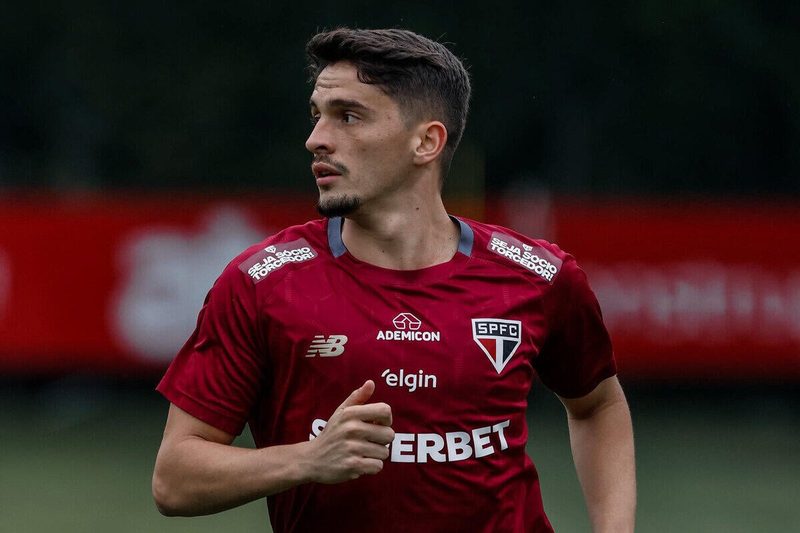 São Paulo se reapresenta e aguarda exames de Pablo Maia após empate com Flamengo