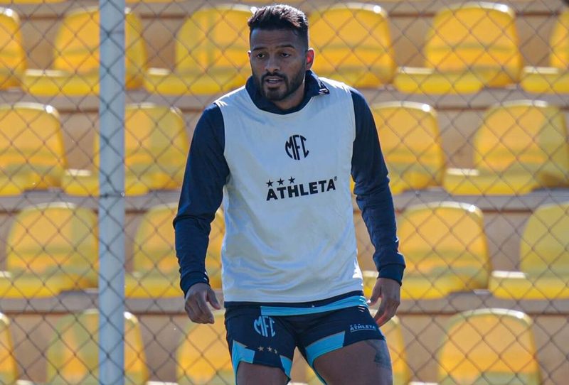 Mirassol garante permanência de Reinaldo até 2026 em temporada histórica