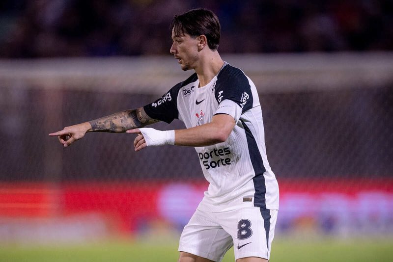 Corinthians se prepara para enfrentar o Ceará; Garro se recupera e Raniele é dúvida