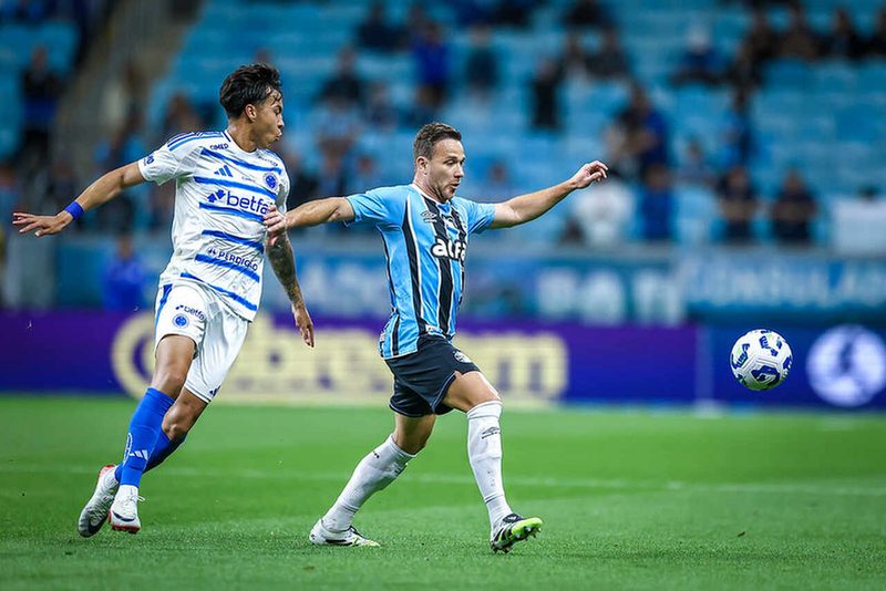 Arthur elogia Cássio e minimiza derrota do Grêmio para o Cruzeiro