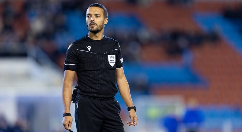 Protestos de árbitros marcam jornada nas competições profissionais de futebol