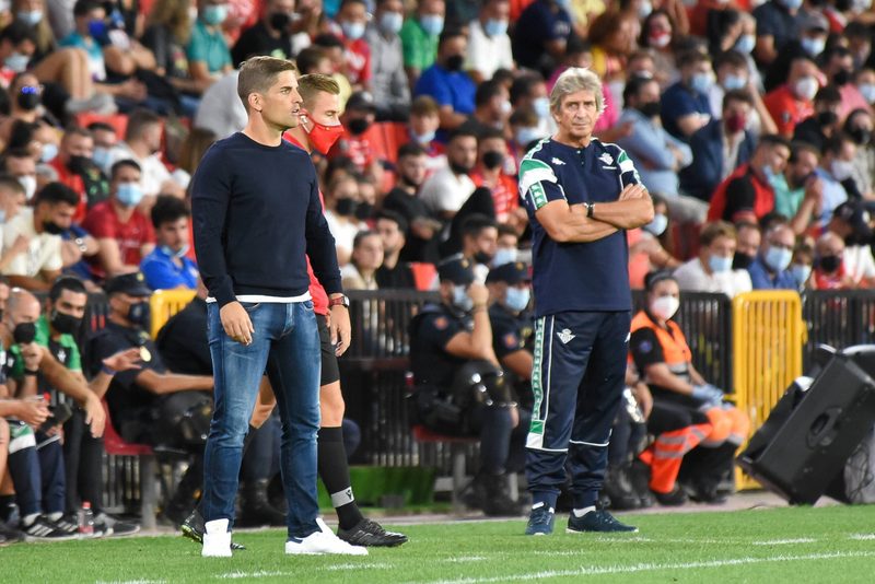 Manuel Pellegrini sugere regra do basquete para tornar o futebol mais dinâmico