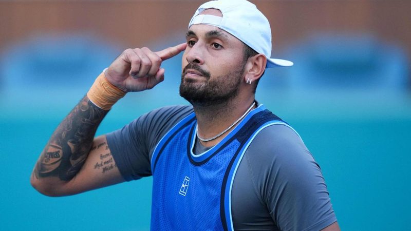 Kyrgios spera nel ritorno: il ginocchio guarisce e punta agli Australian Open