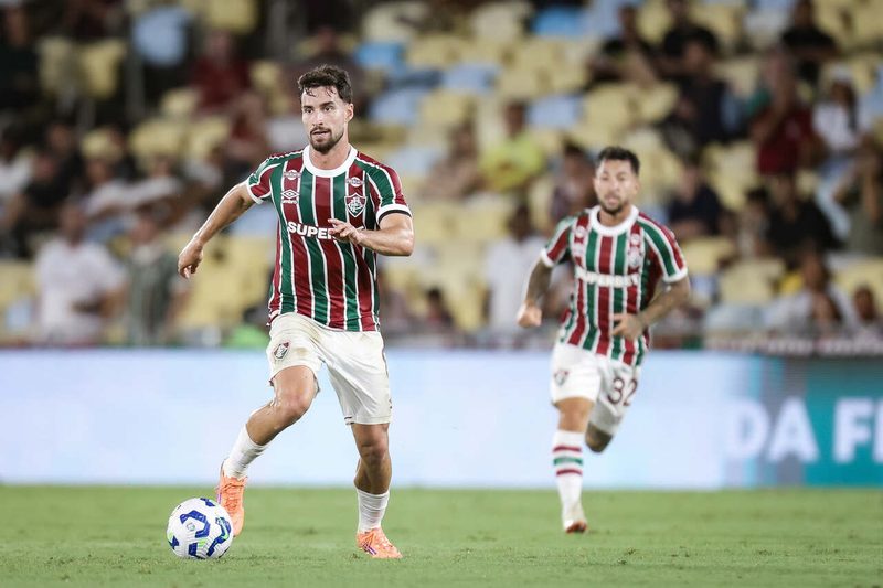 Fluminense perde Martinelli e busca alternativas para jogo decisivo contra o Cruzeiro
