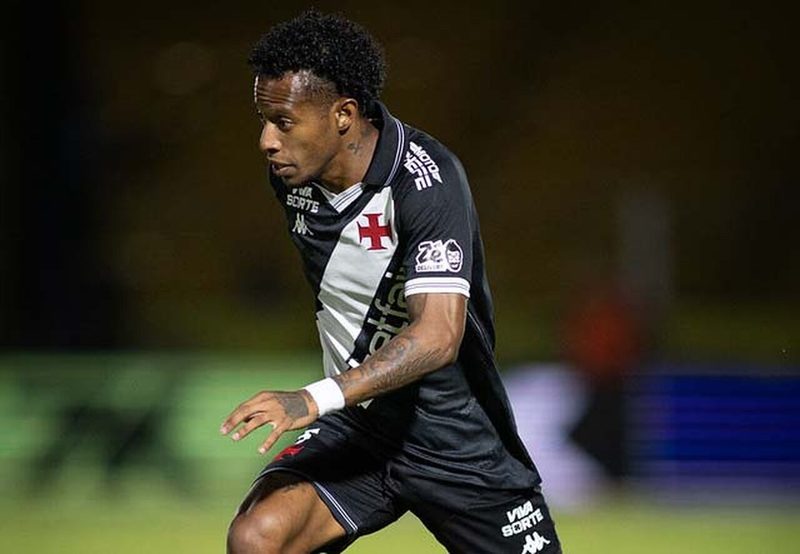 Dilema de Diniz: Tchê Tchê oscila e gera preocupação no Vasco